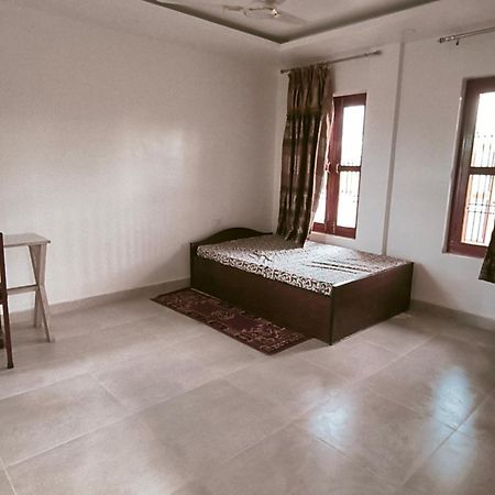 2Bhk Rental Apartment Бхаратпур Экстерьер фото